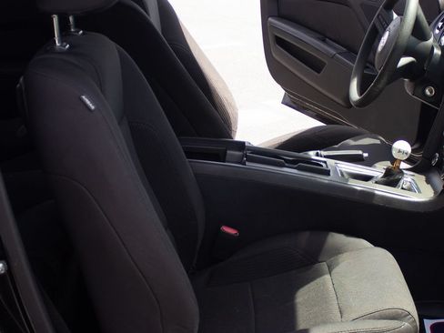 Used 2012 Ford Mustang Coupe RWD image 20