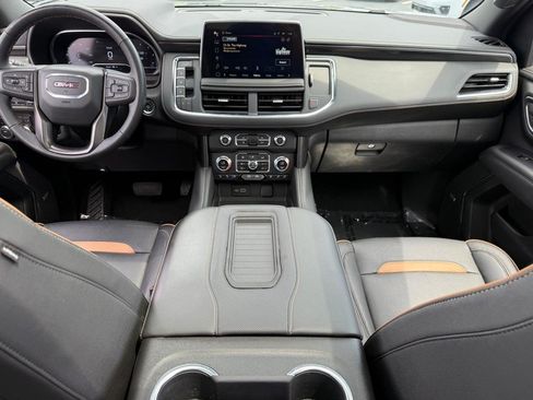 Used 2024 GMC Yukon AT4 AWD/4WD image 15