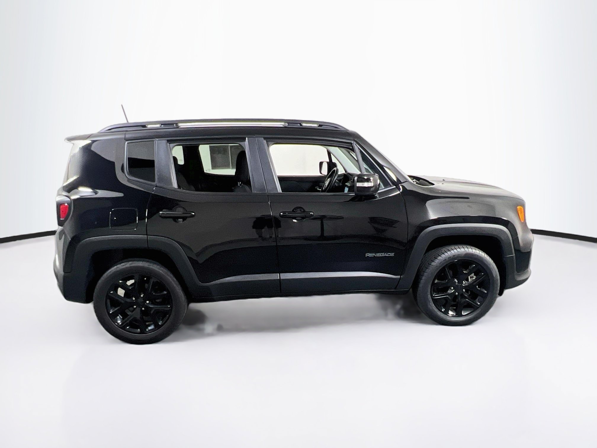 Used 2023 Jeep Renegade Altitude w/ Convenience Group I AWD/4WD image 4