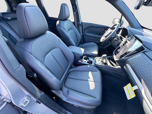 New 2025 Subaru Forester Limited image 29