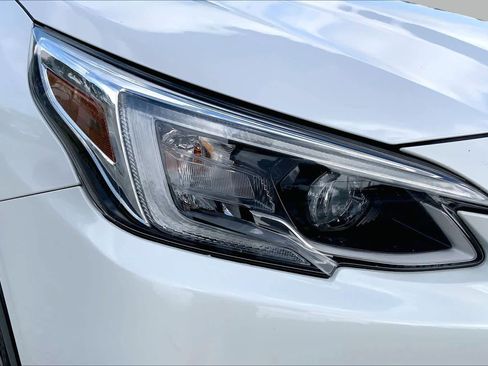 Used 2022 Subaru Outback Limited XT AWD/4WD image 27