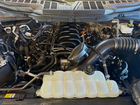 Used 2024 Ford F150 STX image 33