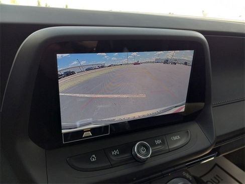 Used 2023 Chevrolet Camaro LT w/ Technology Package image 17