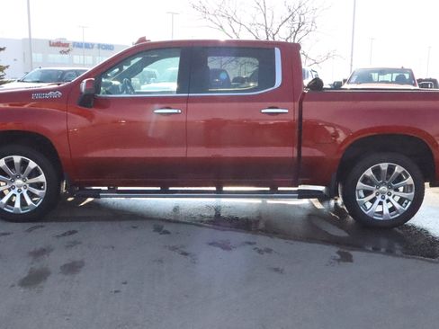 Certified 2022 Chevrolet Silverado 1500 High Country w/ Technology Package image 4