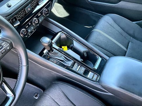 Used 2023 Honda Accord Sport image 19