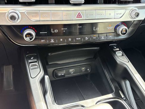 Used 2023 Kia Telluride S w/ S Sunroof Package AWD/4WD image 18