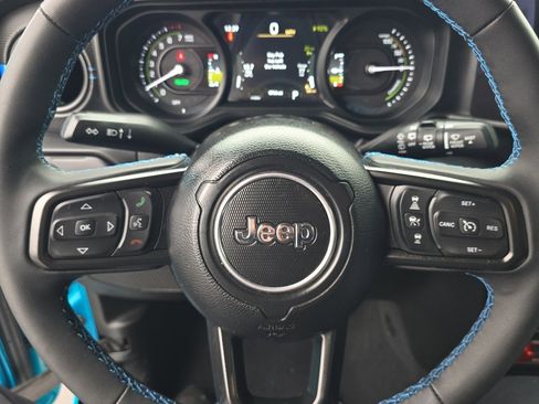 Used 2024 Jeep Wrangler Unlimited Rubicon 4xe w/ Technology Group image 26