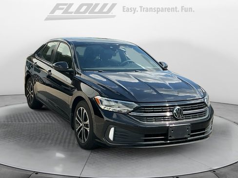 Used 2024 Volkswagen Jetta Sport FWD image 1