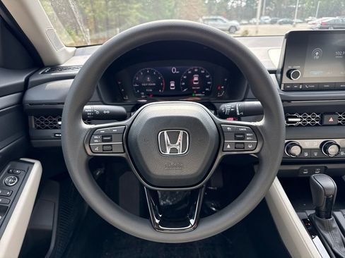 New 2025 Honda Accord SE image 16