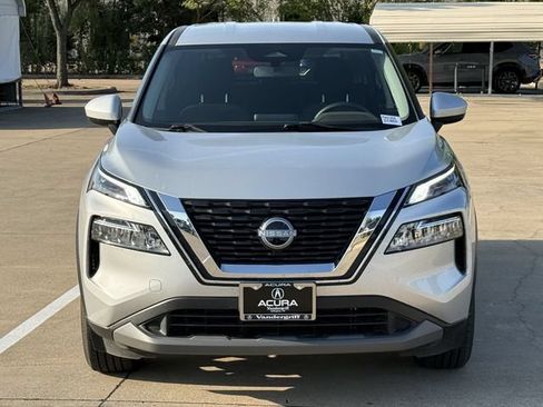 Used 2023 Nissan Rogue SV FWD image 7