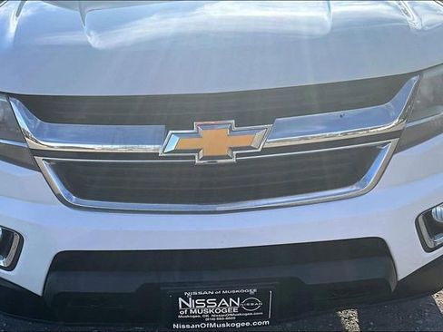 Used 2018 Chevrolet Colorado Z71 image 30