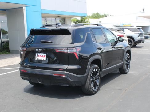New 2026 Chevrolet Equinox RS w/ Convenience Package III FWD image 4