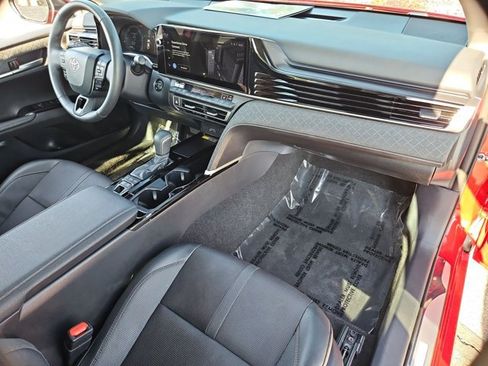 Certified 2026 Toyota Camry XLE FWD image 27
