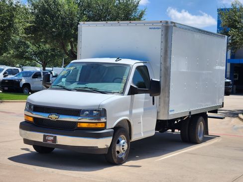 New 2025 Chevrolet Express 3500 w/ Power Convenience Package image 10