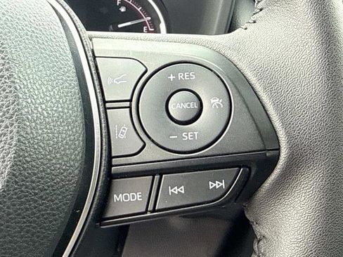 Used 2024 Toyota RAV4 XLE Premium image 25