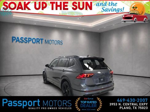 Used 2024 Volkswagen Tiguan SE R-Line FWD image 4