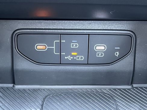 New 2026 Kia Sportage EX w/ EX Panorama Roof Package image 9