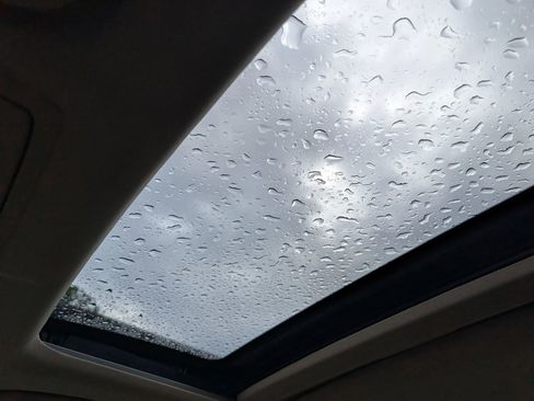 Used 2017 Honda Accord Touring image 24