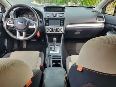 Used 2017 Subaru Crosstrek 2.0i Premium AWD/4WD image 14