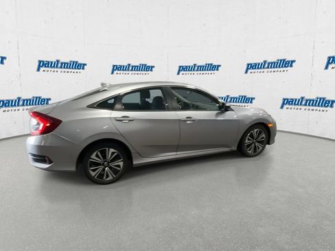 Used 2016 Honda Civic EX-T image 12