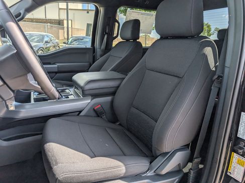 New 2025 Ford F150 XLT w/ Equipment Group 301A Standard image 25