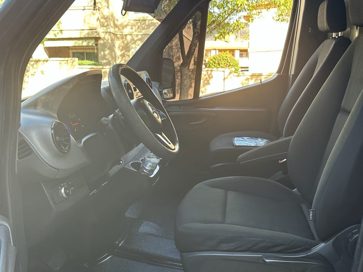 Used 2019 Mercedes-Benz Sprinter 144 image 12