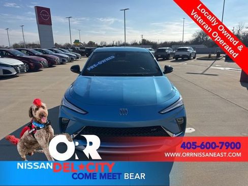 Used 2025 Buick Envista Sport Touring image 8