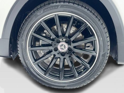 Used 2020 Mercedes-Benz GLB 250 w/ AMG Line image 51