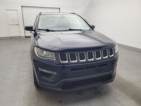 Used 2018 Jeep Compass Sport FWD image 14