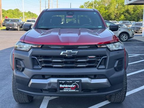 Used 2023 Chevrolet Colorado Trail Boss w/ Advanced Trailering Package AWD/4WD image 12