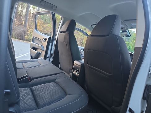 Used 2021 GMC Canyon Elevation image 11