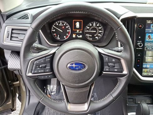 Certified 2025 Subaru Ascent Premium image 18