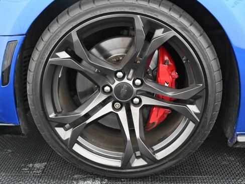 Used 2017 Chevrolet Camaro SS RWD image 37