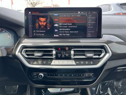 Used 2023 BMW X3 M40i image 18