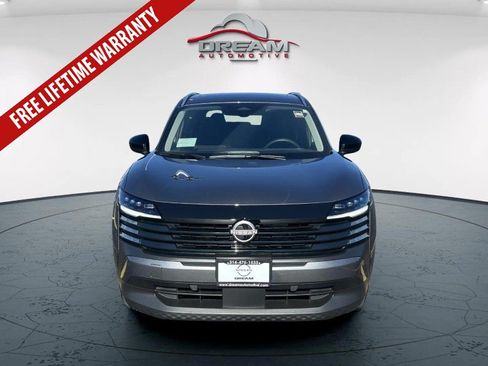 New 2026 Nissan Kicks SV w/ SV Premium Package FWD image 2