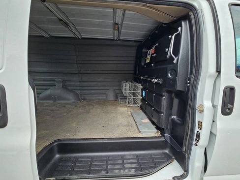 Used 2023 Chevrolet Express 3500 w/ Driver Convenience Package RWD image 14