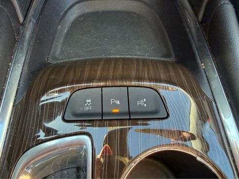 Used 2017 Chevrolet Malibu Premier w/ Premier Sun and Wheel Package image 27