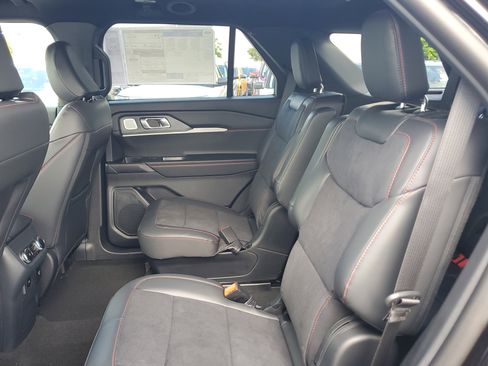 New 2026 Ford Explorer ST RWD image 11