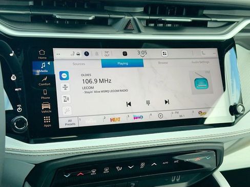 New 2026 Jeep Cherokee Limited image 9