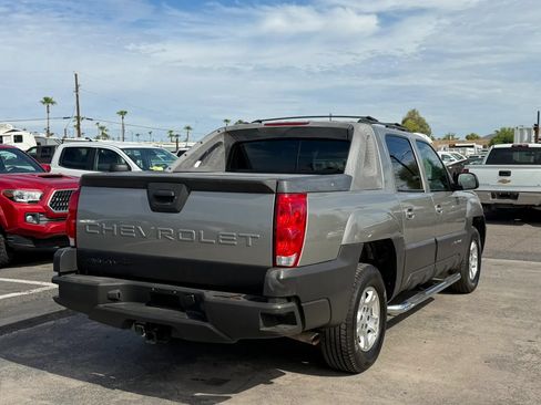 Used 2003 Chevrolet Avalanche 2WD image 10