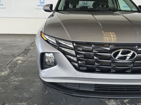 Used 2022 Hyundai Tucson SEL image 17