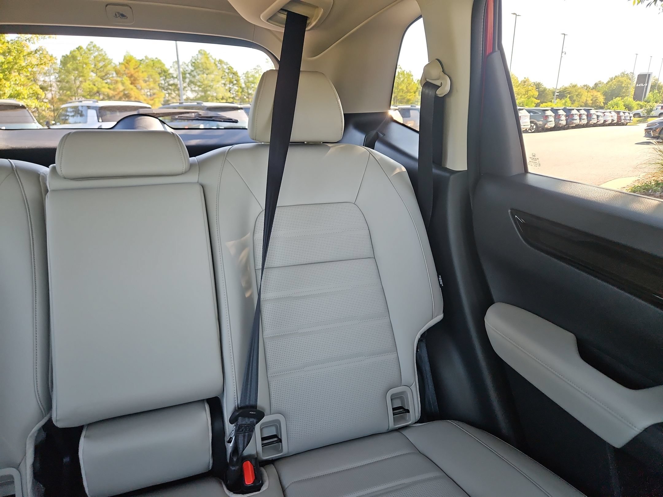 Used 2025 Honda CR-V EX-L image 14