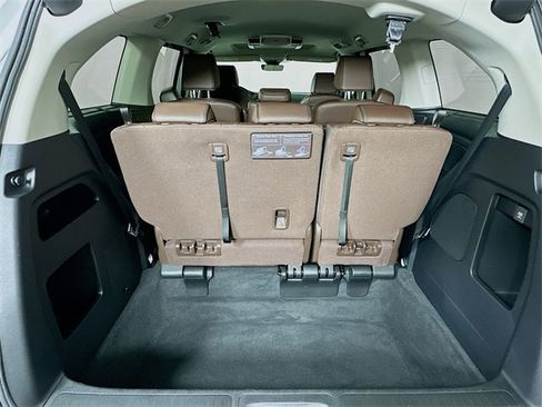 Certified 2026 Honda Odyssey Touring image 32