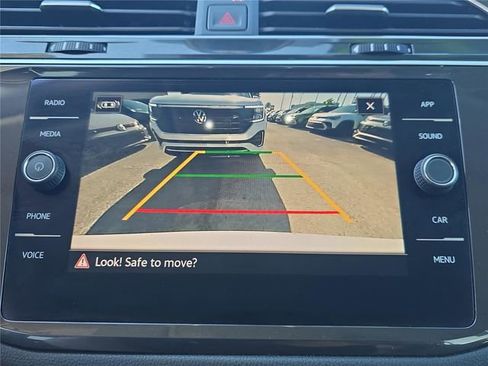 Used 2024 Volkswagen Tiguan S FWD image 17