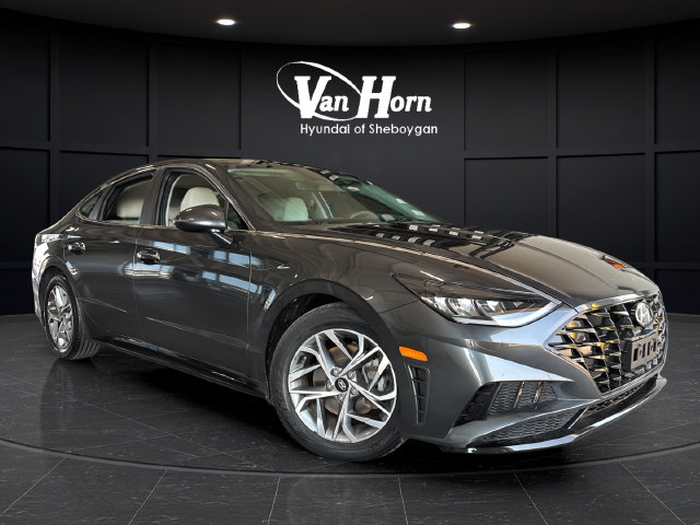 Used 2023 Hyundai Sonata SEL w/ Convenience Package FWD image 1