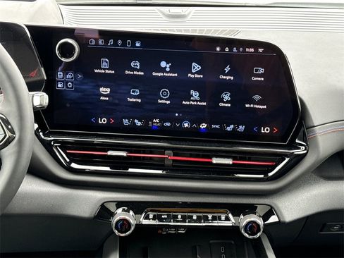 New 2024 Chevrolet Silverado EV RST image 32