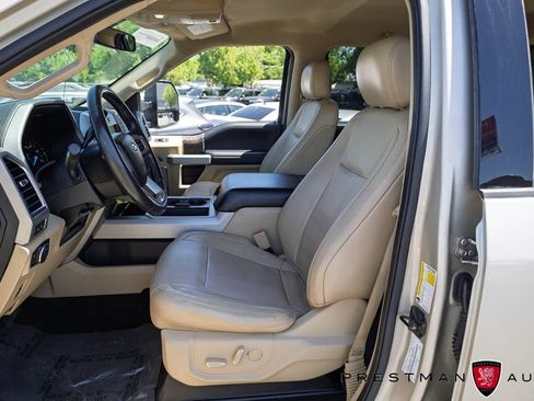 Used 2018 Ford F250 Lariat w/ Lariat Value Package AWD/4WD image 22