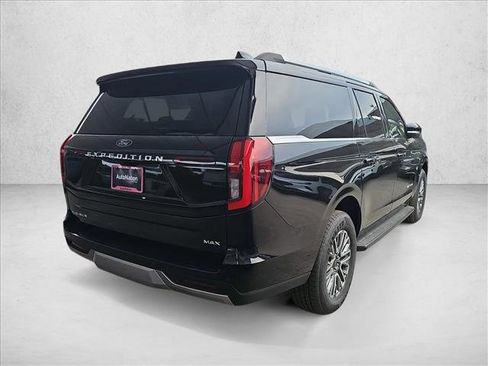 New 2026 Ford Expedition Max Platinum image 5