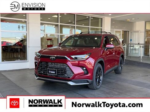 New 2026 Toyota Grand Highlander AWD Hybrid image 1
