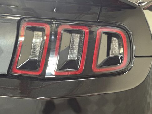 Used 2013 Ford Mustang Coupe RWD image 45